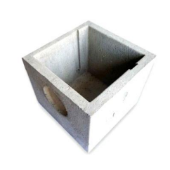 Cămin cu fund din beton vibropresat, armat periferic